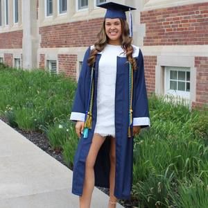 Meet your Posher, Jillian